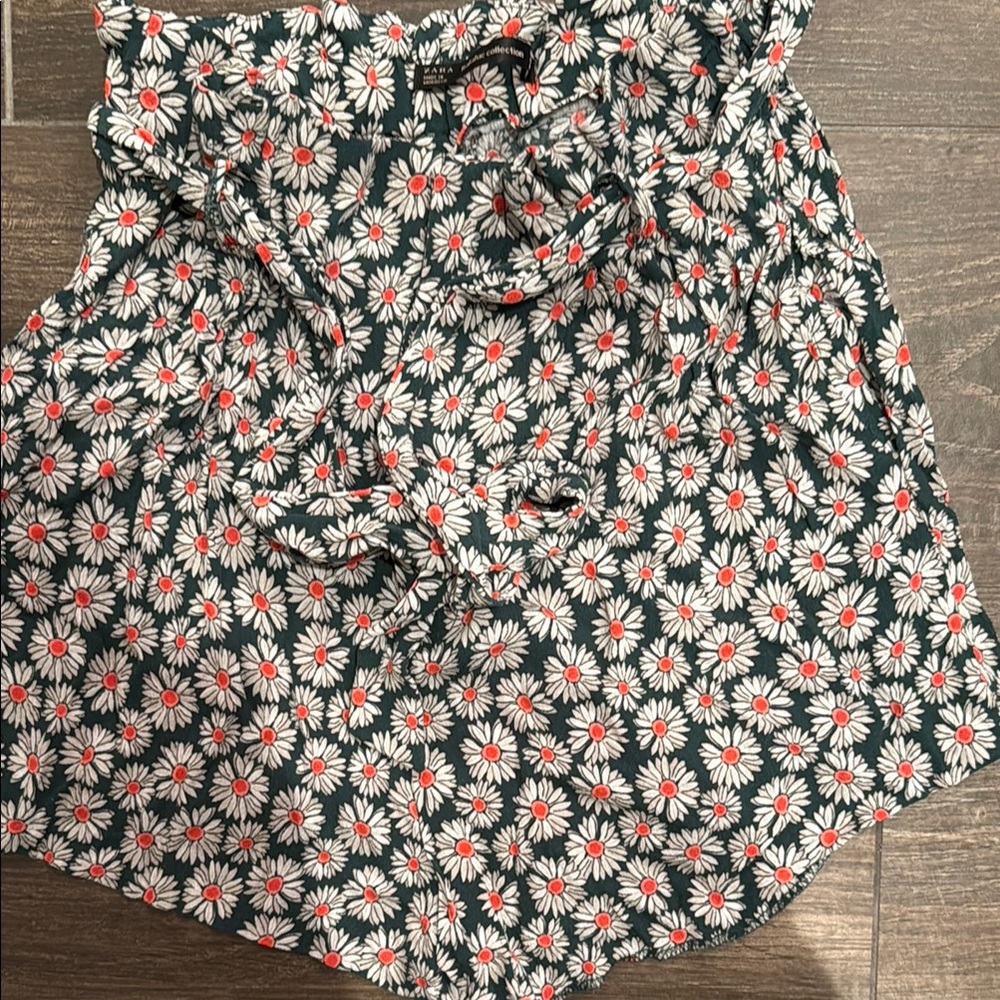 Zara Red and White High Waist Shorts